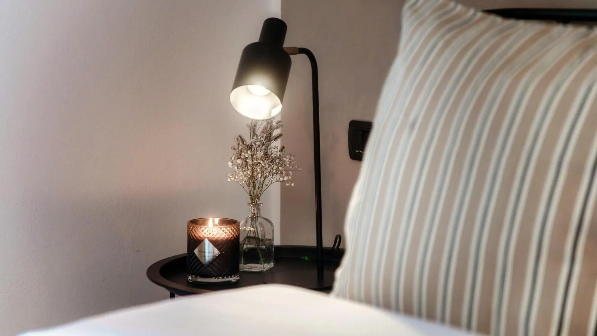Il Lauro - By Myhomeincomo Apartment Como