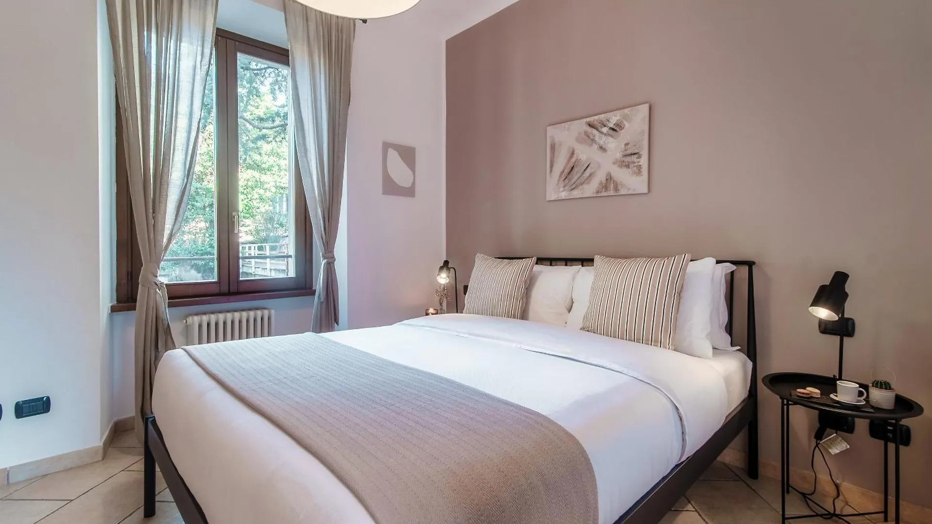 Apartment Il Lauro - By Myhomeincomo Italy